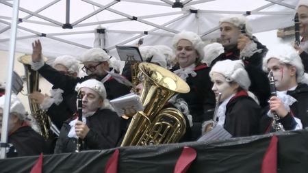 Ribniška godba. (Slika R.kanal)